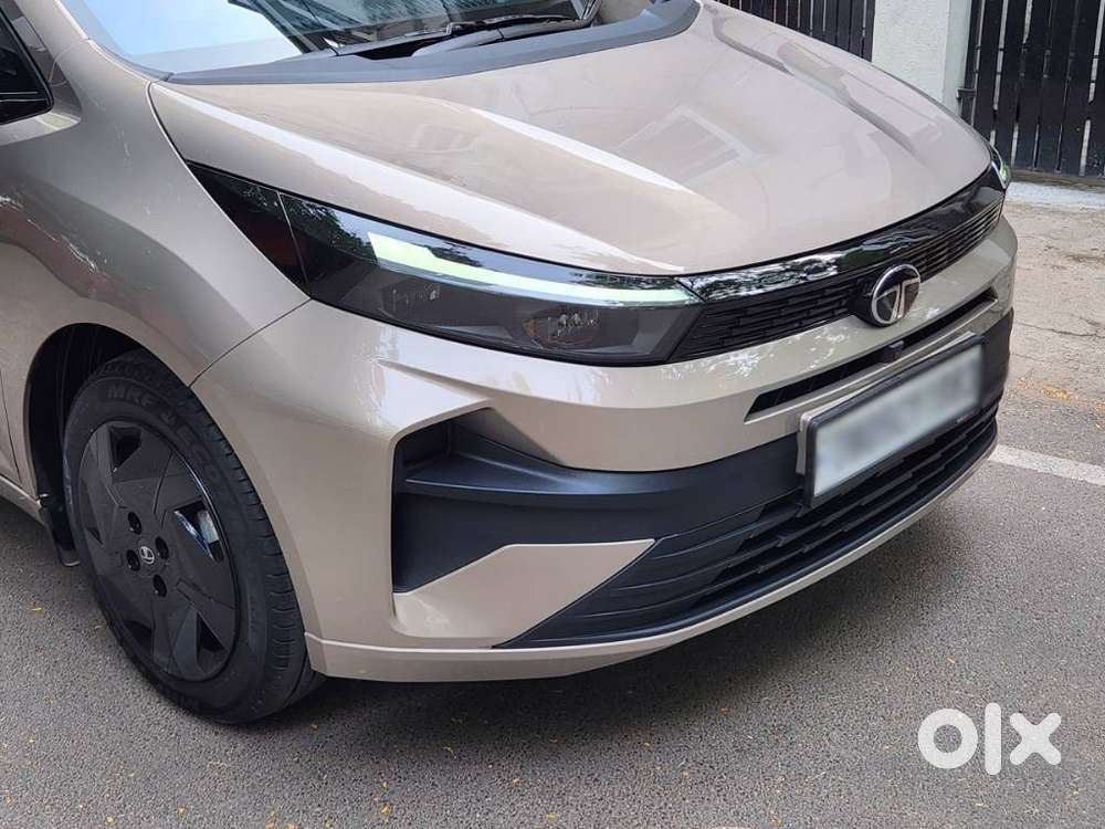 Tata Altroz Creative S, 2025, Petrol