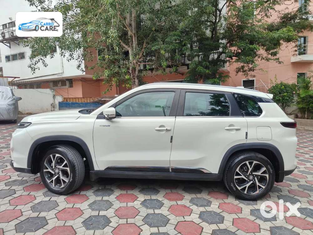 Toyota Urban Cruiser Hyryder 1.5 V Hybrid, 2024, Petrol