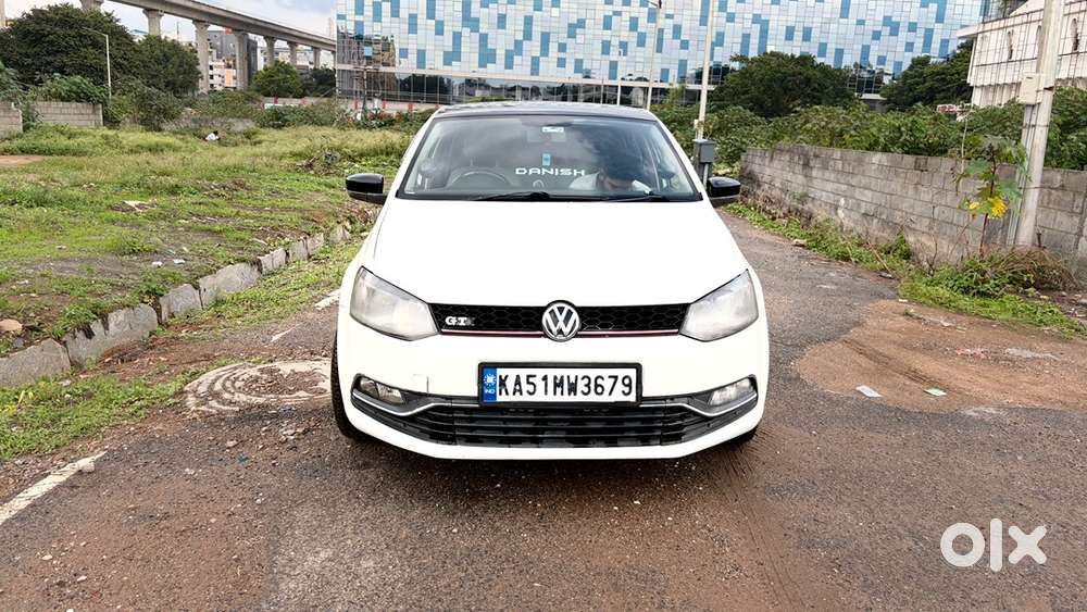 Volkswagen Polo Petrol Manual 2011