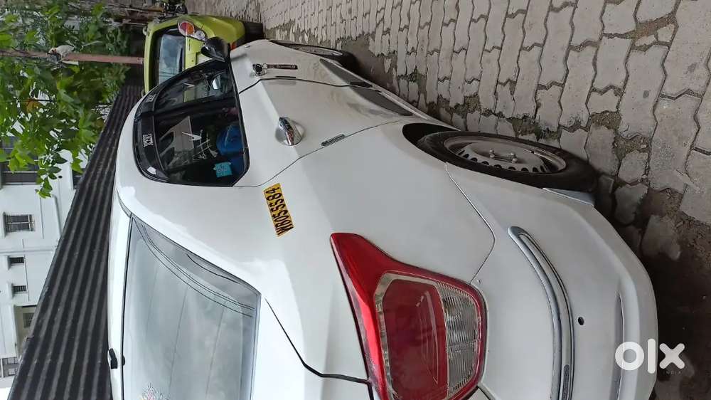 Sell Hundai X Cent T +