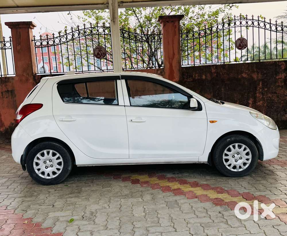 Hyundai I20 Magna Plus, 2011, Petrol