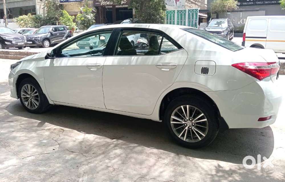 Toyota Corolla Altis 1.8 Vl, 2016, Petrol