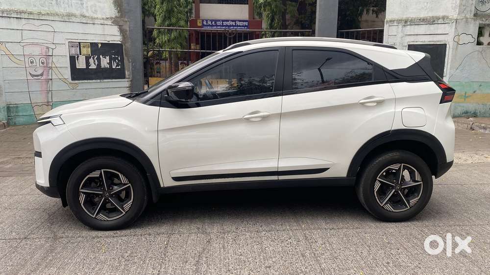 Tata Nexon Creative 1.2 Revotron Petrol 6 Amt, 2023, Petrol
