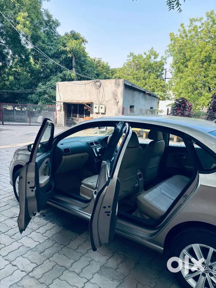Automatic Showroom Condition Top Model