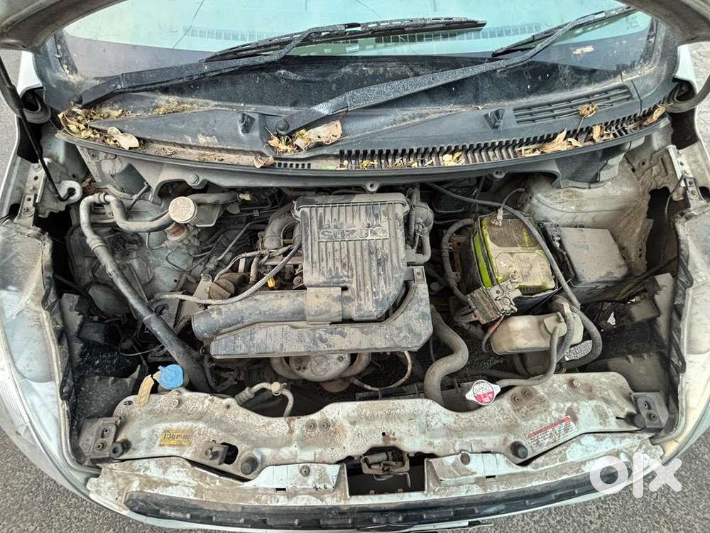 Maruti Suzuki Ertiga 2013 December Petrol Well Maintained