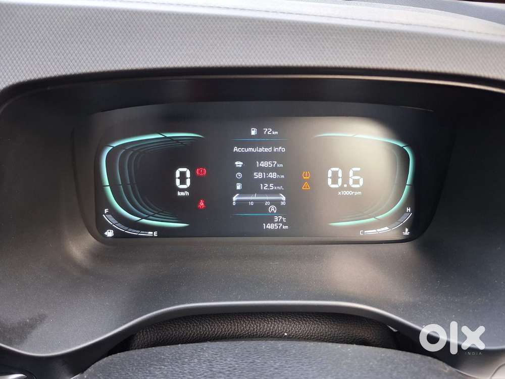 Kia Carens 1.4 Premium 7 Str, 2024, Petrol