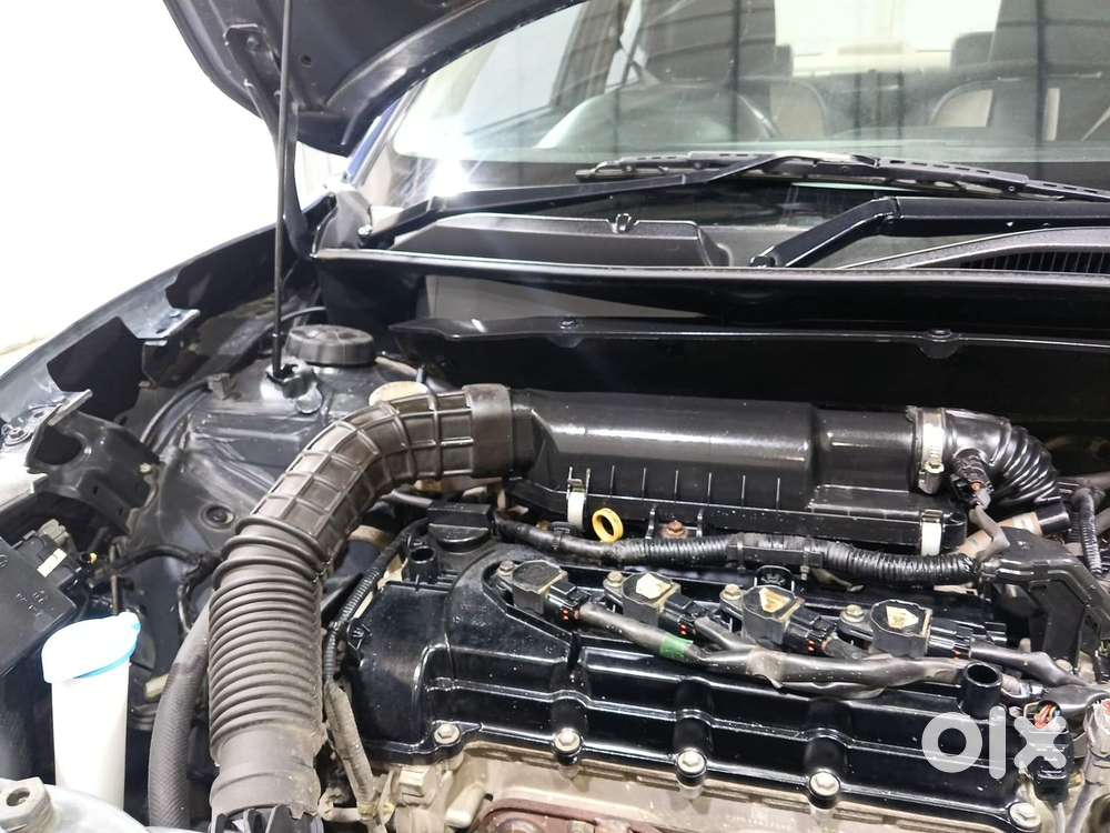 Maruti Suzuki Dzire 1.2 Zxi, 2018, Petrol