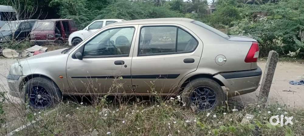 Ford Ikon 2008