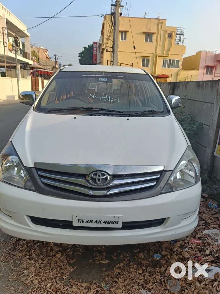 Toyota Innova Crysta 2007 Diesel 275000 Km Driven