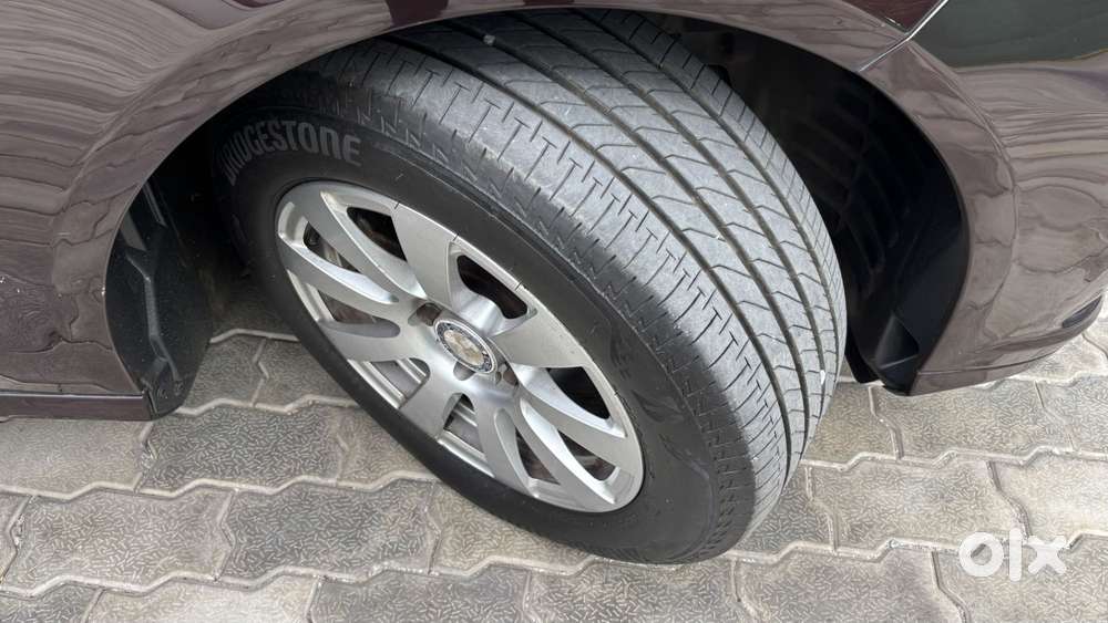 Mercedes-benz E-class E 200 Cgi, 2012, Petrol