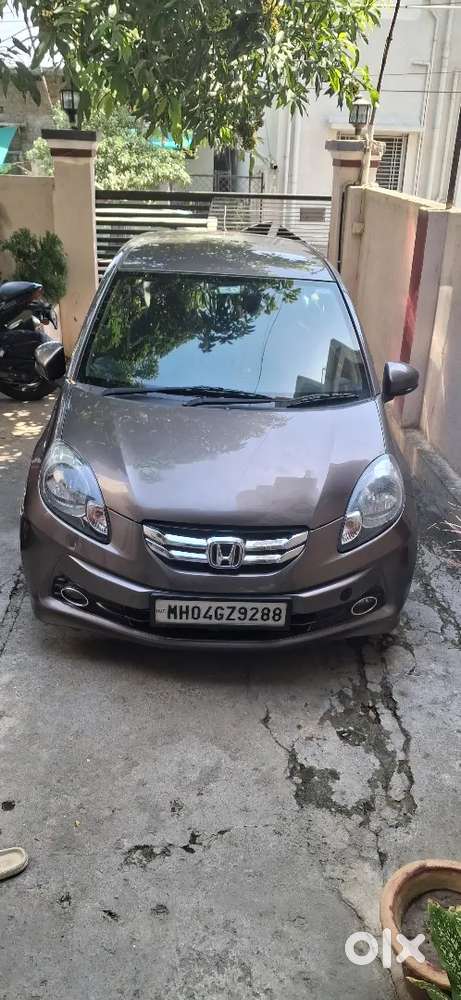 Honda Amaze 2015 Manual 87946 Km