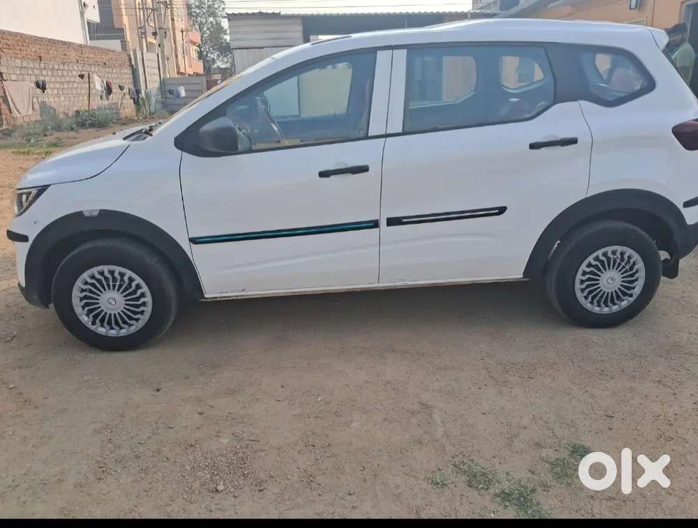 Renault Triber 2023 Petrol Good Condition