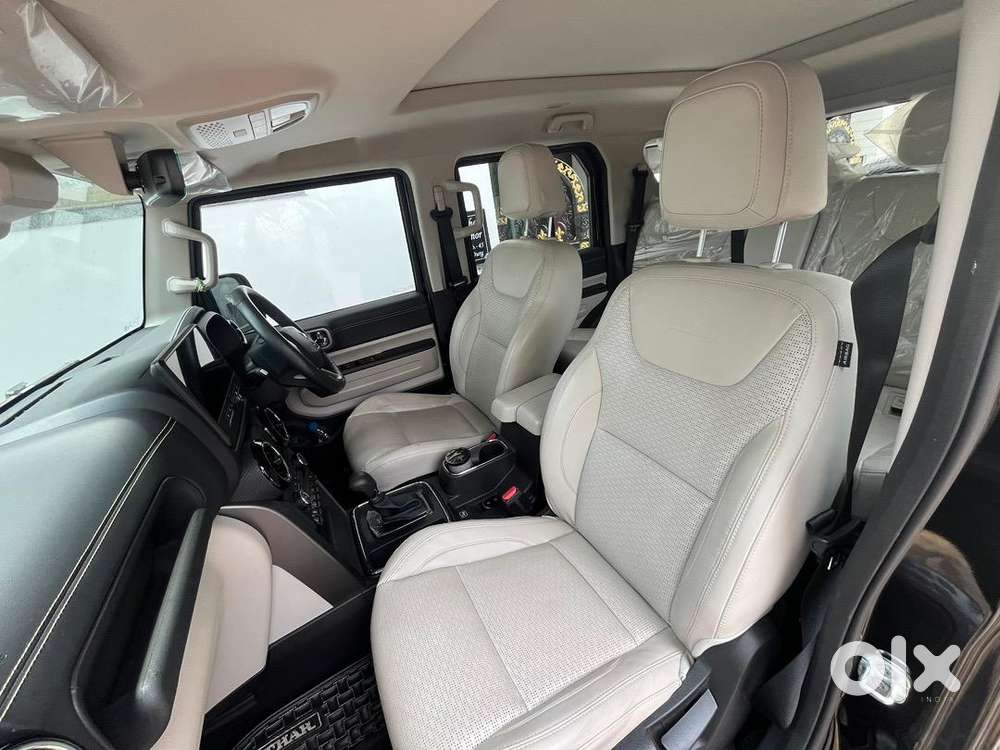 Mahindra Thar Roxx 2025