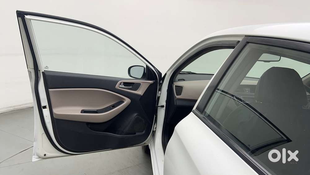 Hyundai Elite I20 [ ] 1.2 Sportz, 2016, Petrol