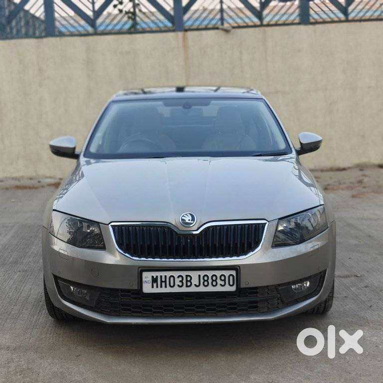 Skoda Octavia Elegance 1.8 Tsi At, 2014, Petrol