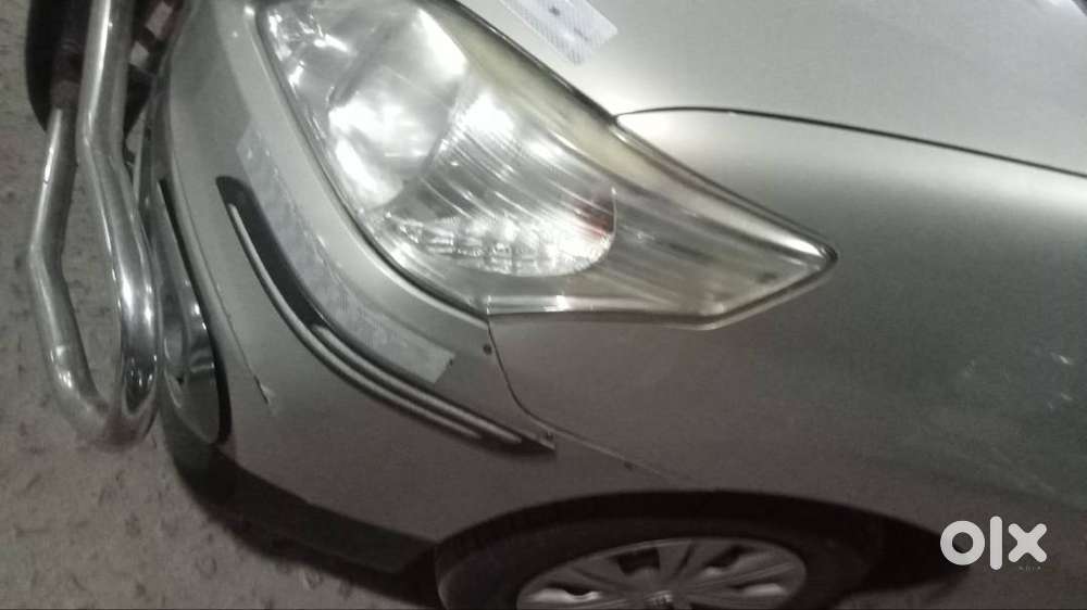 Yellow Plate 2015 Innova Maxi Cab 8 Seater