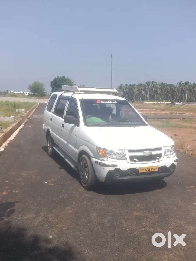 Chevrolet Tavera 2015 Diesel Well Maintained