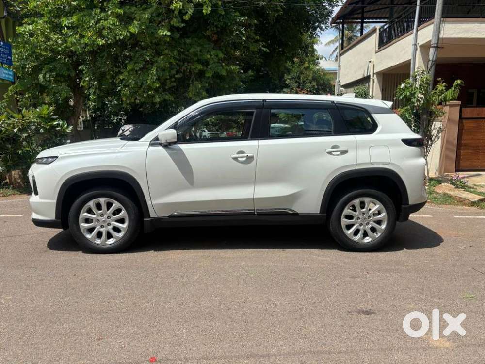 Maruti Suzuki Grand Vitara 1.5 Sigma Smart Hybrid, 2023, Petrol