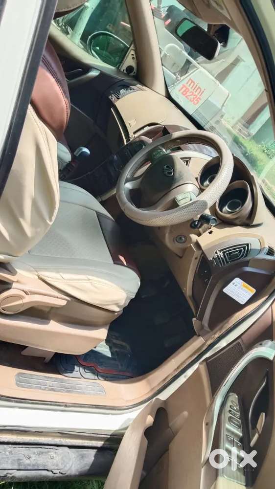 Maruti Suzuki Ertiga 2015 Diesel 65000 Km Driven