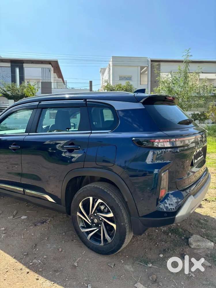 Grand Vitara
Petrolhybrid2025 August Model
Brand New Showroom Condtion
