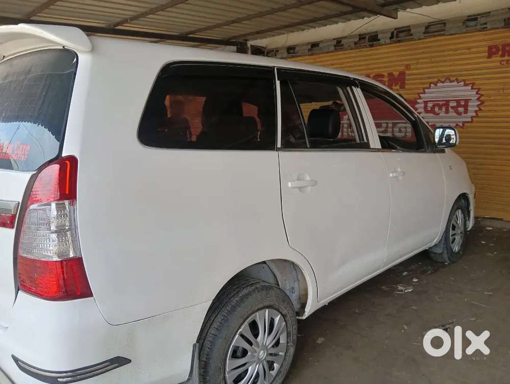 Toyota Innova 2009 Diesel Well Maintained