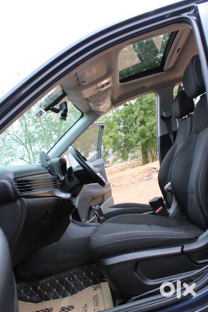 Hyundai New I20 1.2 Asta (o) Ivt, 2023, Petrol