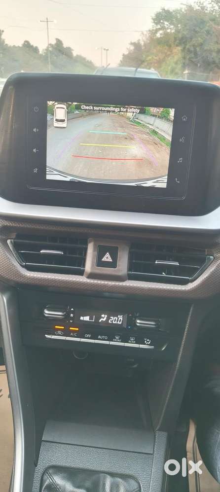 Maruti Suzuki Brezza Zxi S-cng, 2023, Cng & Hybrids