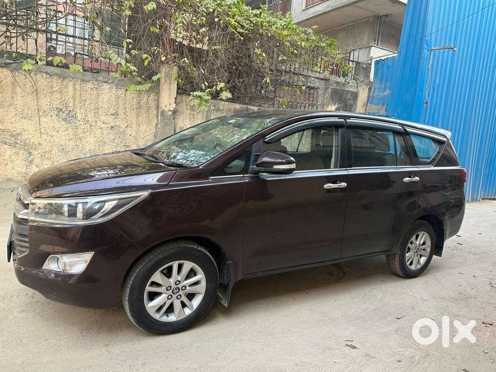Toyota Innova Crysta 2.4 V 8 Str, 2018, Diesel