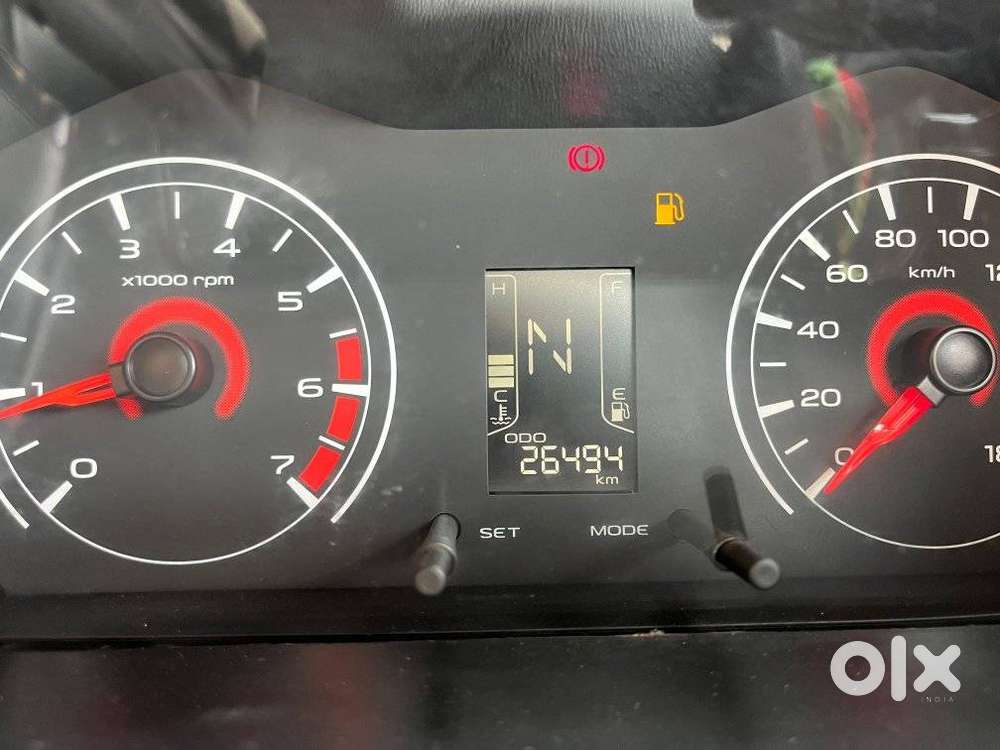 Mahindra Kuv 100 G80 K2, 2018, Petrol