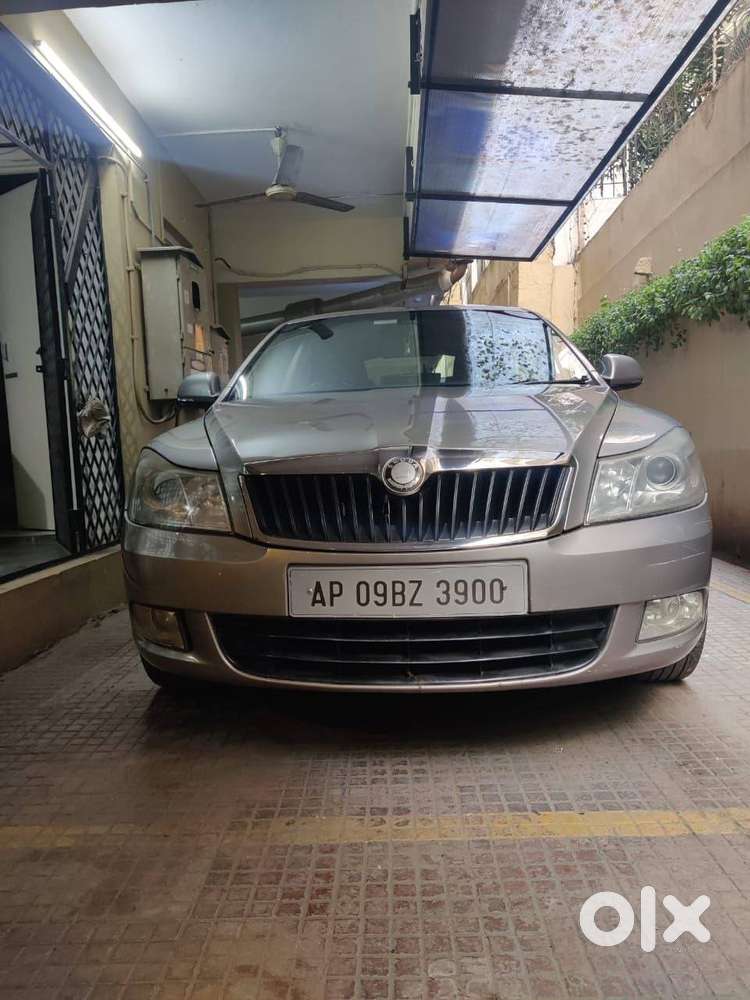 2010 Skoda Laura Ambiente Diesel Automatic