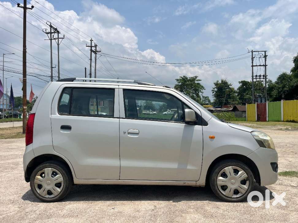 Maruti Suzuki Wagon R Vxi Amt1.2, 2017, Petrol
