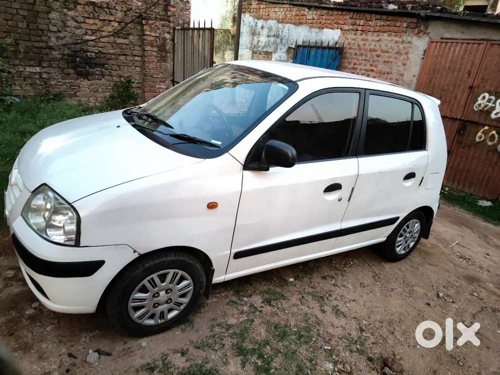 Santro Xing White 2010