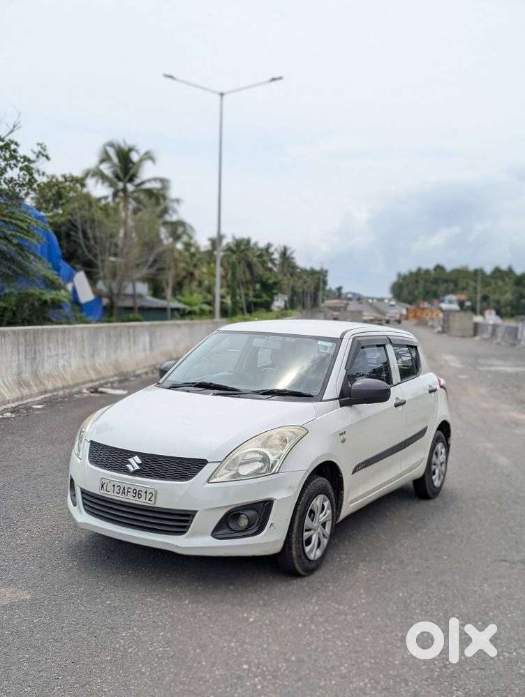 Maruti Suzuki Swift Lxi, 2016, Petrol