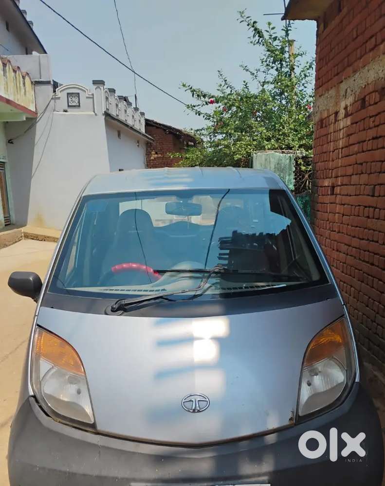 Tata Nano 2012