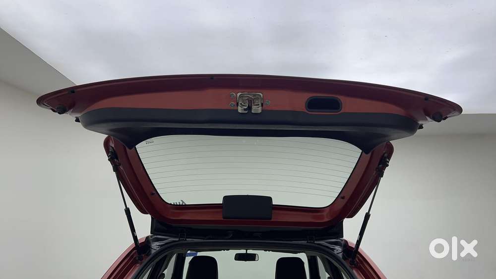 Maruti Suzuki Ignis 1.2 Zeta Amt Dual Tone, 2017, Petrol