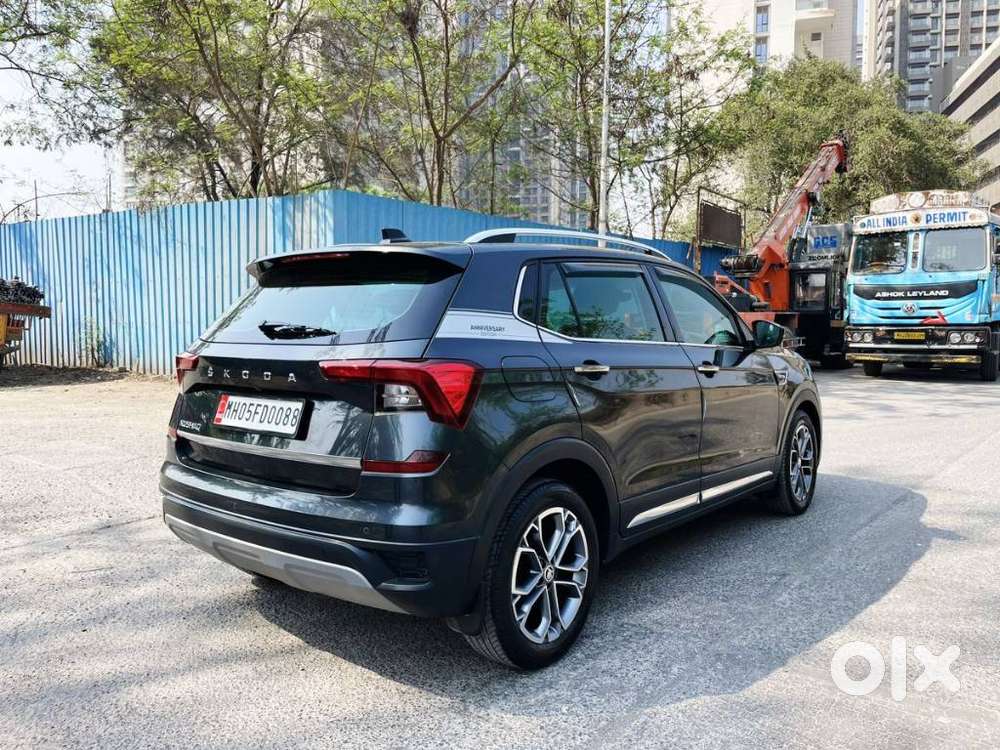 Skoda Kushaq 1.0 Tsi Style At (6 Airbags), 2023, Petrol