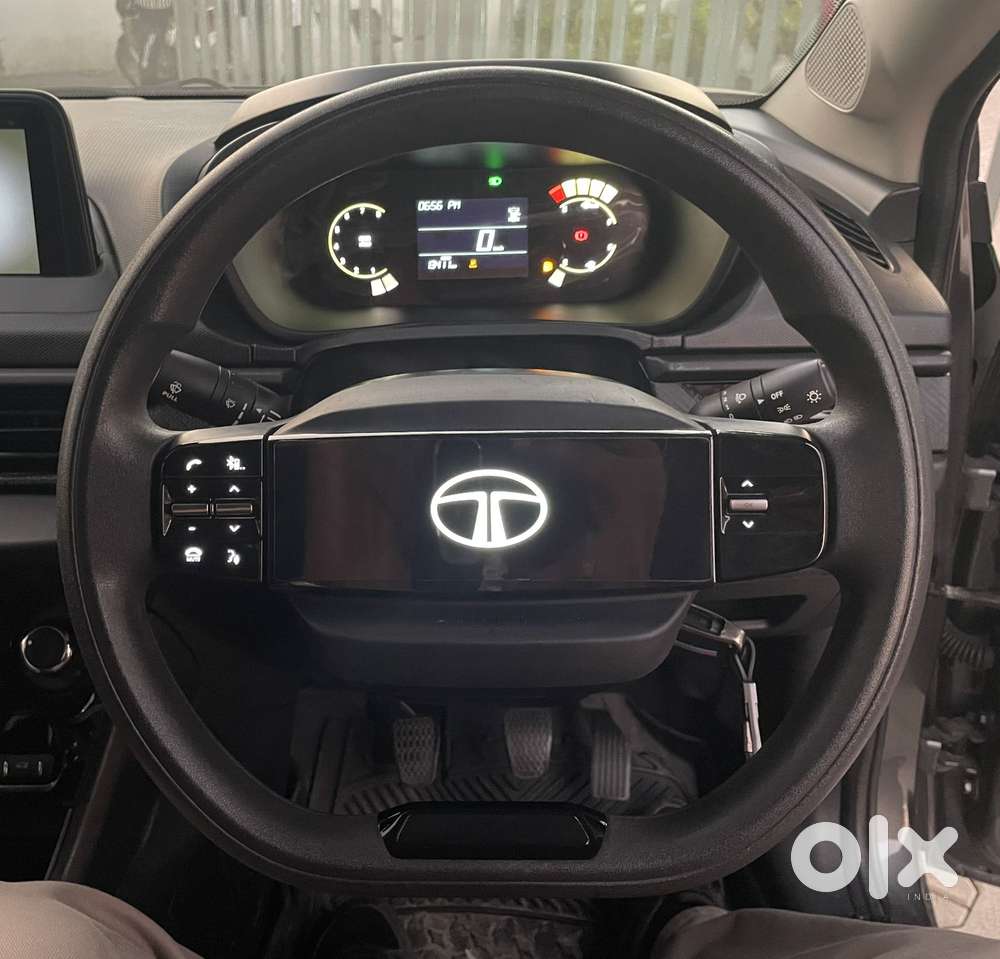 Tata Nexon Smart Plus S 1.2 Revotron Petrol 5 Mt, 2026, Cng & Hybrid..
