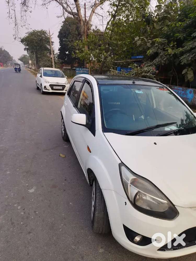 Ford Figo 2013 Diesel Manual 100000 Km Driven