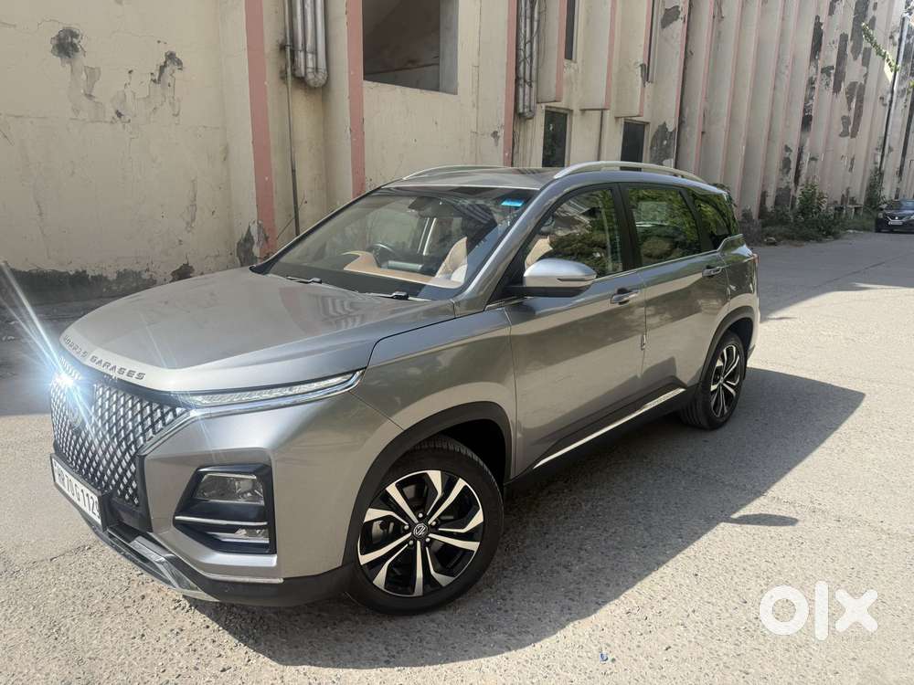 Mg Hector Plus 1.5 Sharp Turbo Cvt 6 Str, 2023, Petrol