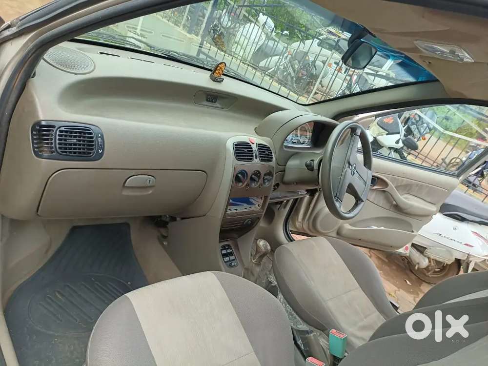 Tata Indigo Cs Petrol