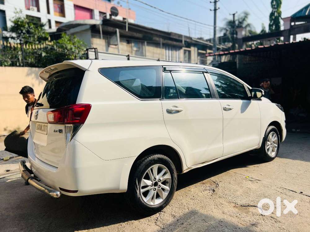 Innova Crysta 2.4 G For Sale