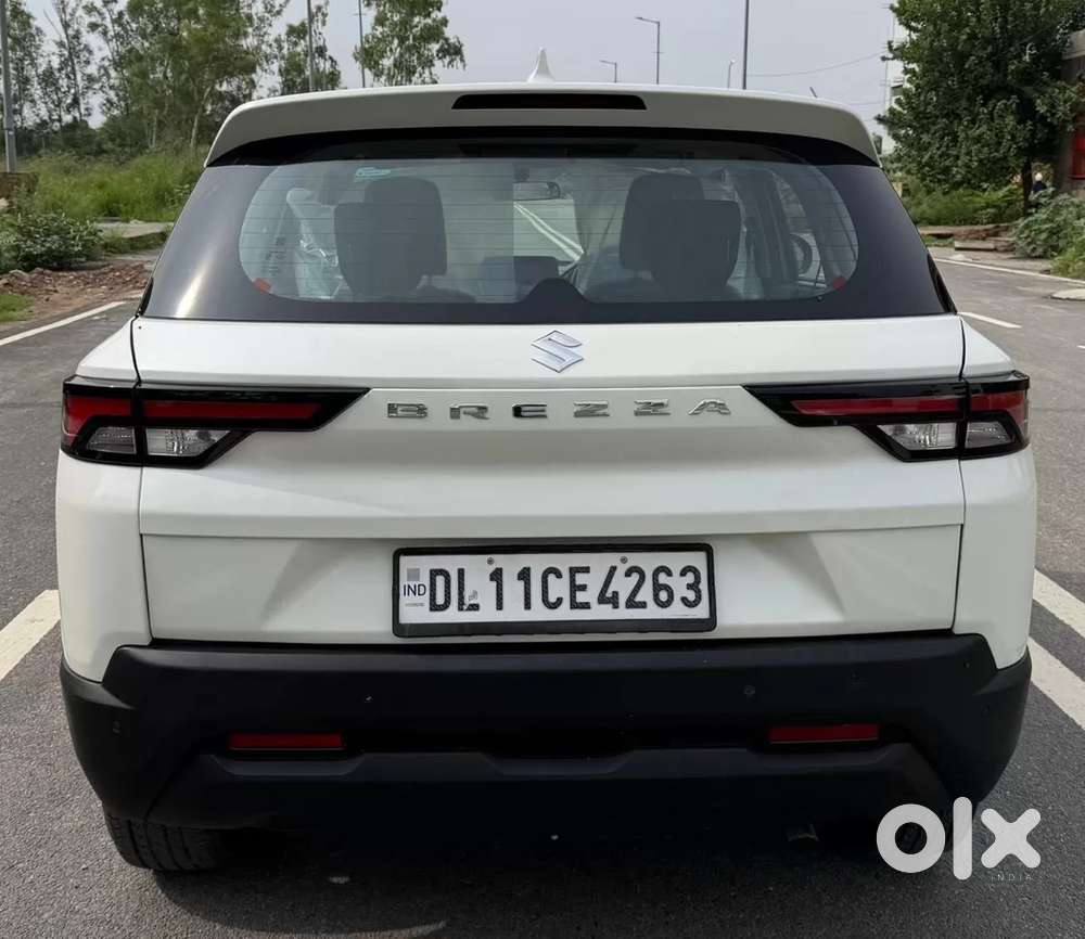 Maruti Suzuki Brezza Vxi At, 2024, Petrol