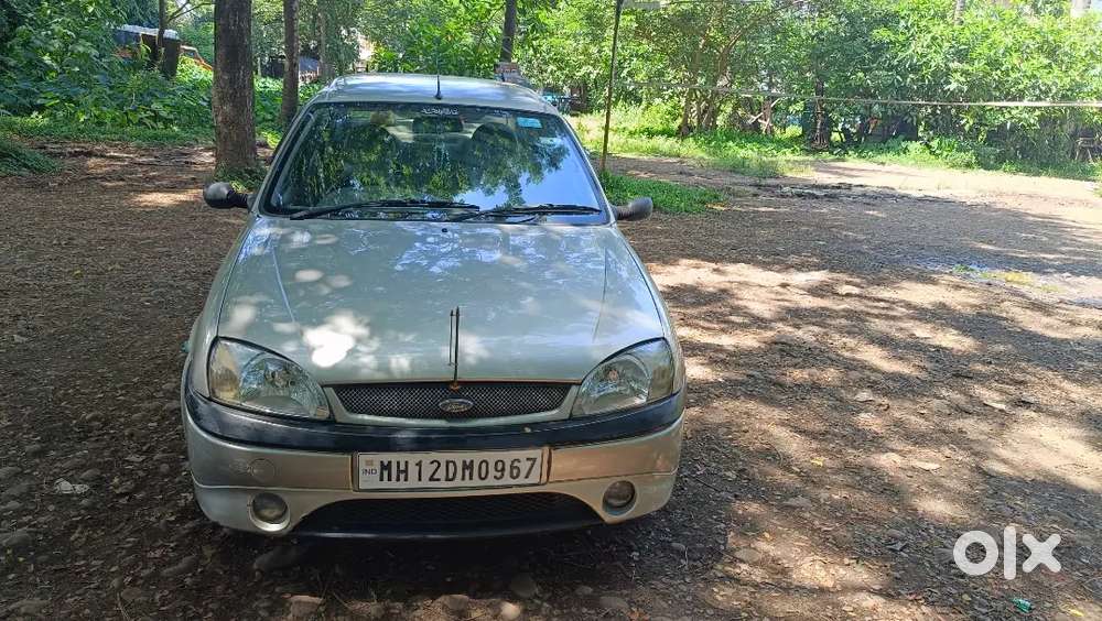 Ford Ikon 1.3 Clxi 2006