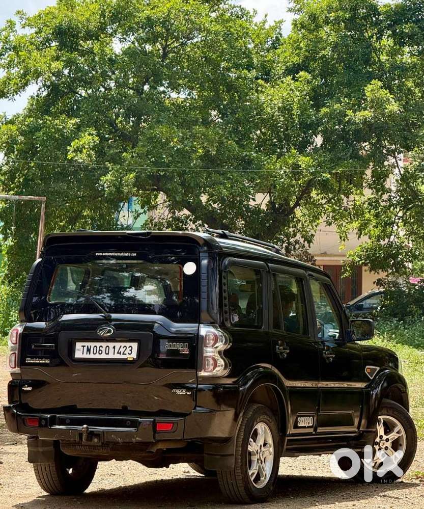 Mahindra Scorpio S10, 2015, Diesel