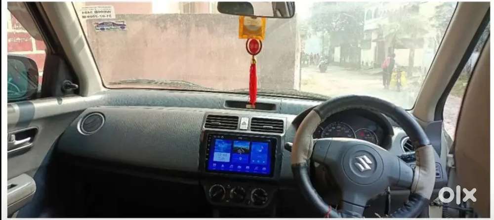 Maruti Suzuki Swift Vxi