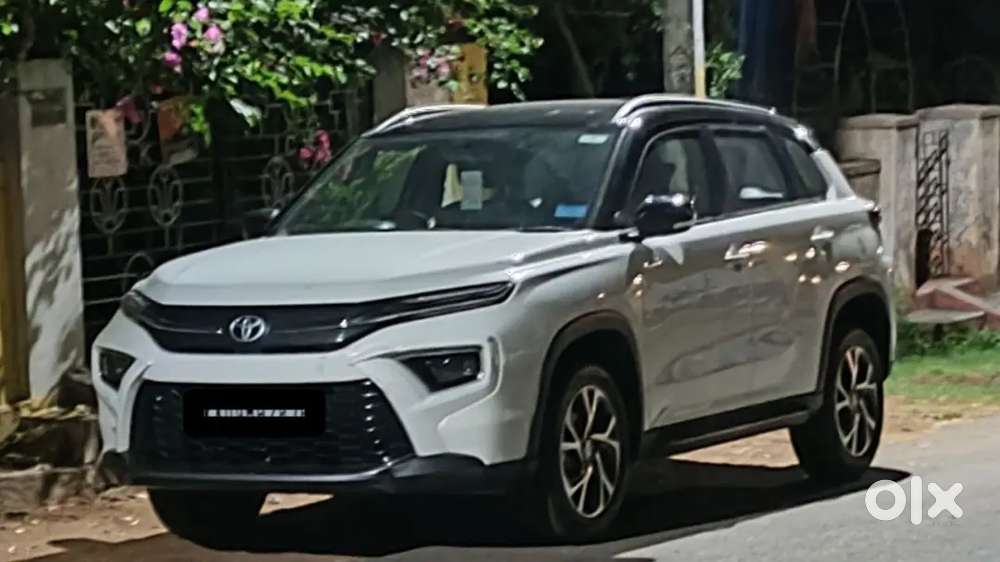 Toyota Urban Cruiser Hyryder 2023 Petrol 45000 Km Driven