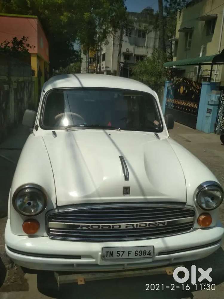 Ambassador Classic 2002 Dsz