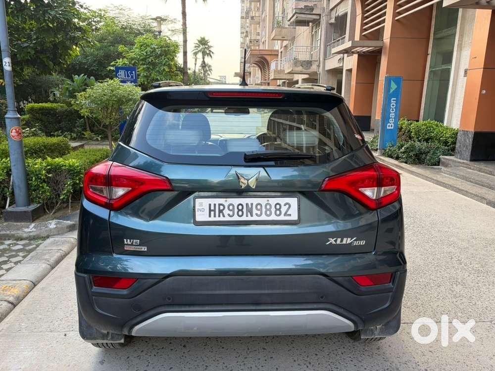 Mahindra Xuv300 Petrol 2024