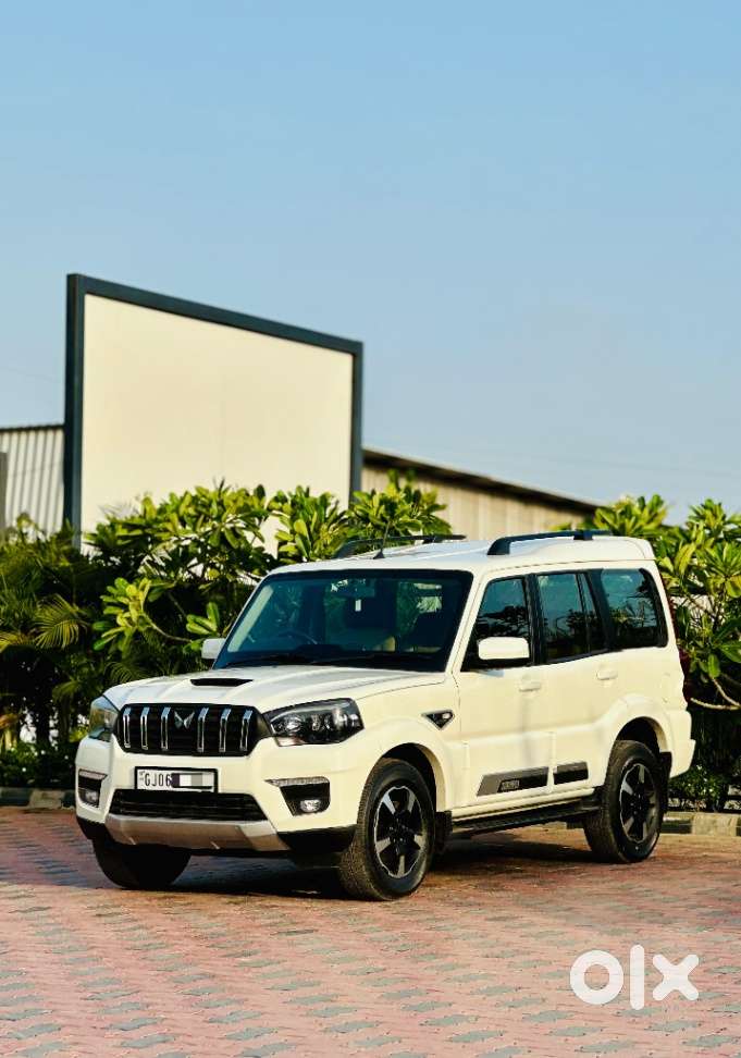 Mahindra Scorpio S11 Mt 7s, 2023, Diesel