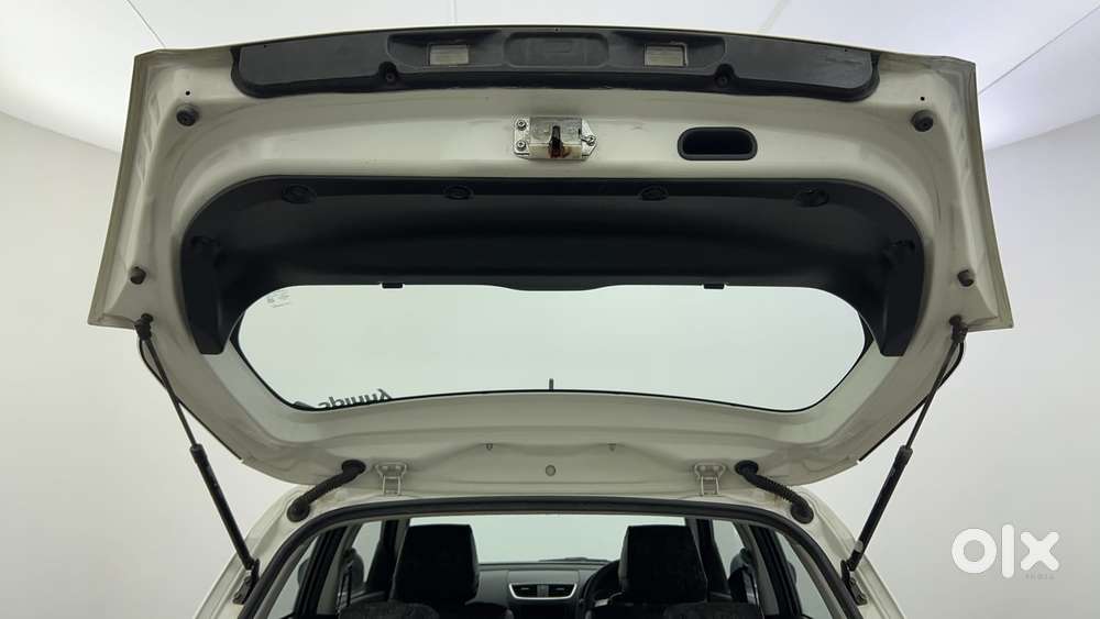 Maruti Suzuki Swift Vvt Vxi, 2012, Petrol